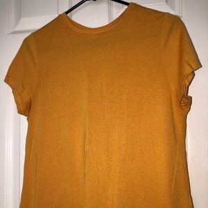 Women’s S open back tshirt